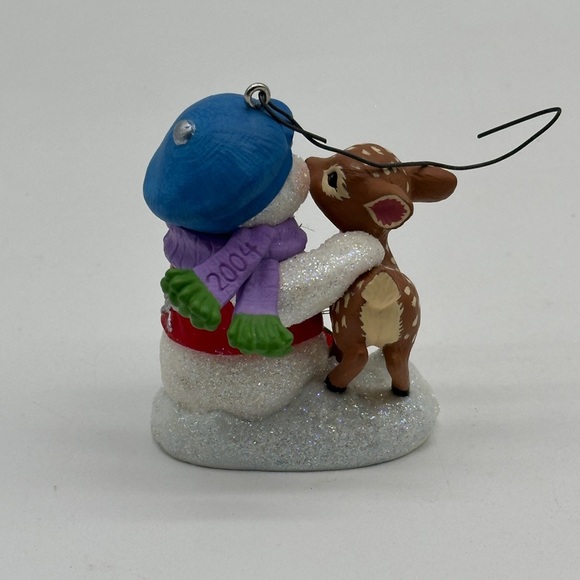 Hallmark Keepsake Ornament 2004 Snow Buddies 2004 Snow Buddies Deer #7 in Series - Picture 2 of 3